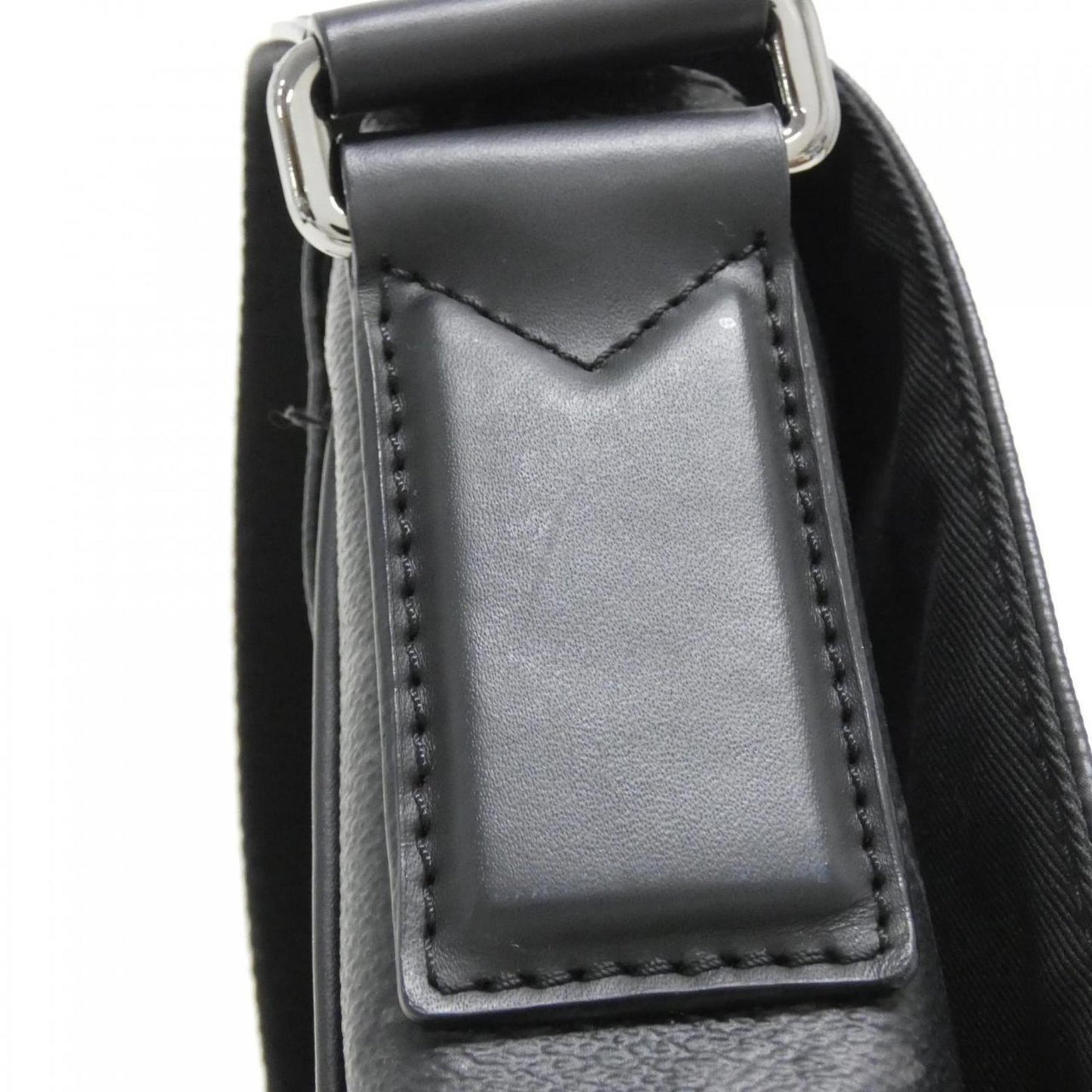 Louis Vuitton Coated Canvas Black Shoulder Bags