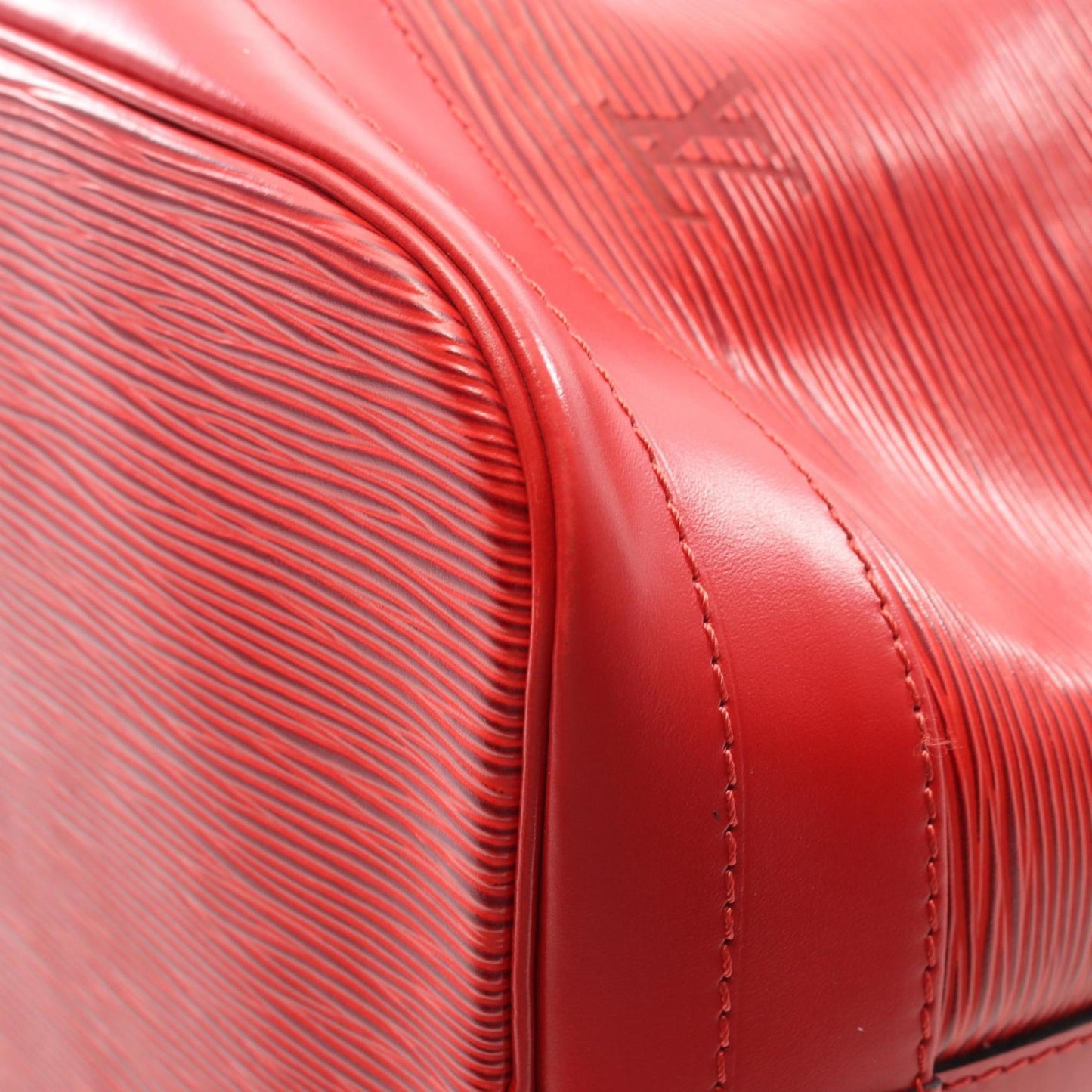 Louis Vuitton Epi Red Shoulder Bags
