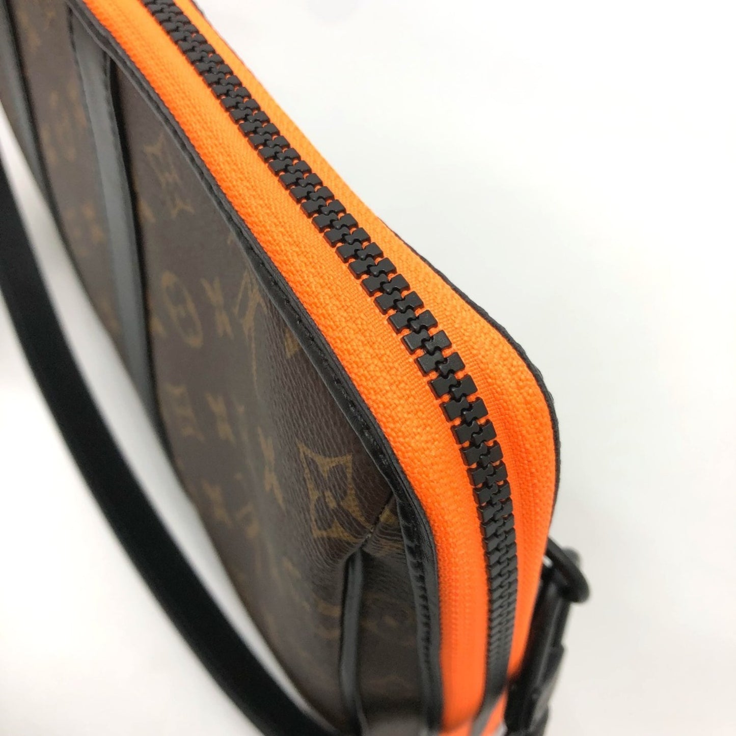 Louis Vuitton Monogram Canvas Brown Handbags