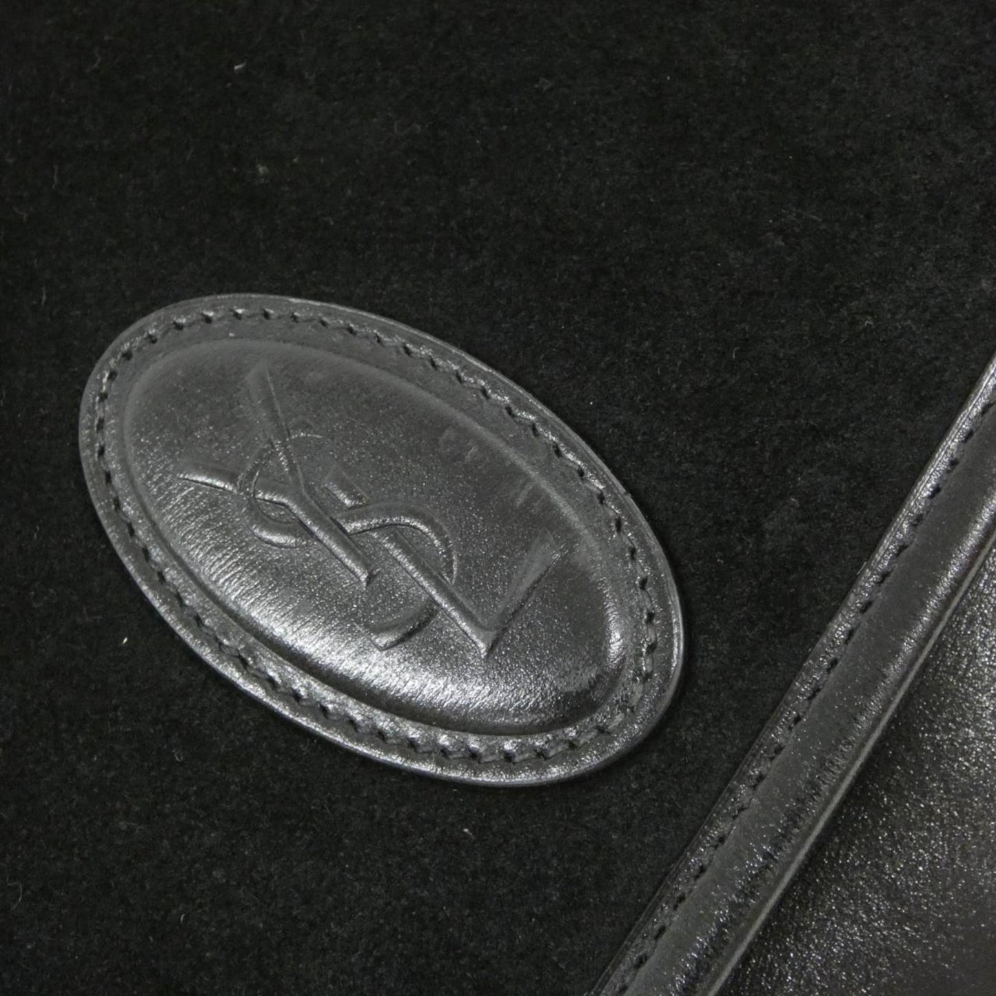 Saint Laurent Other Leather Black Shoulder Bags
