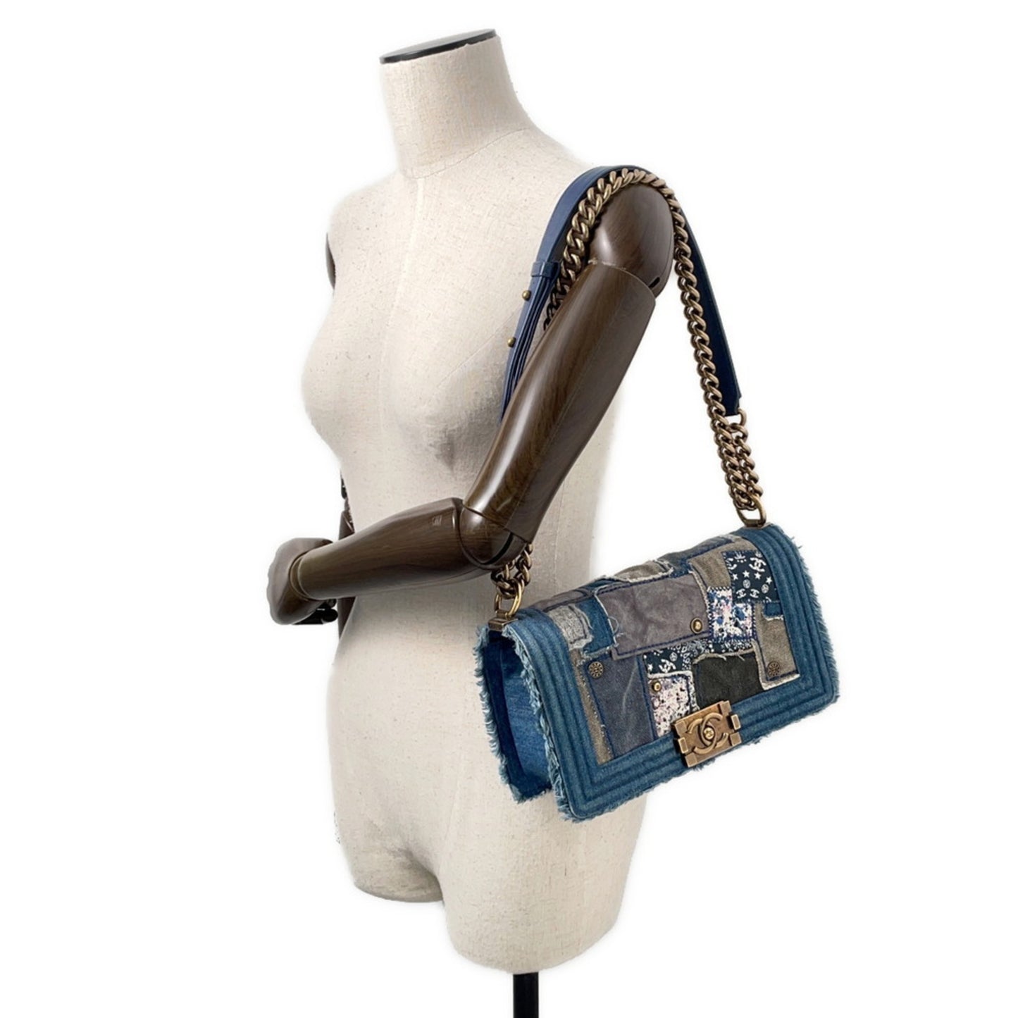 Chanel Denim Blue Shoulder Bags