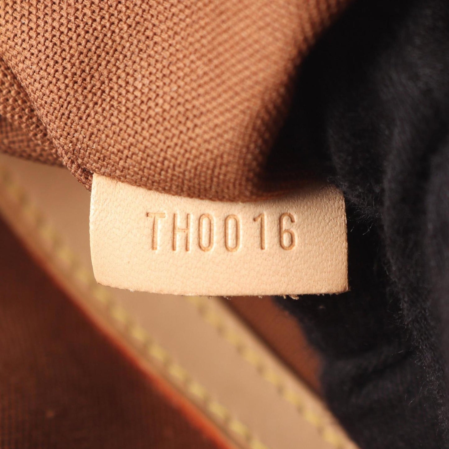 Louis Vuitton Coated Canvas Brown Travel Bags