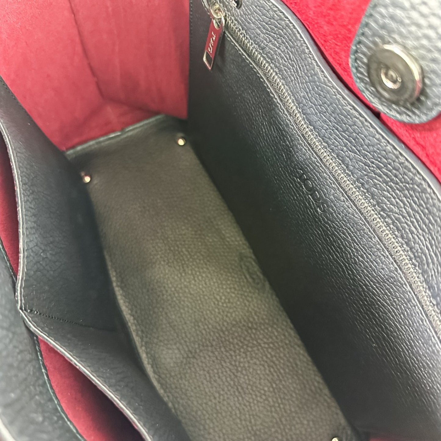 Tod's Others Black Shoulder Bags