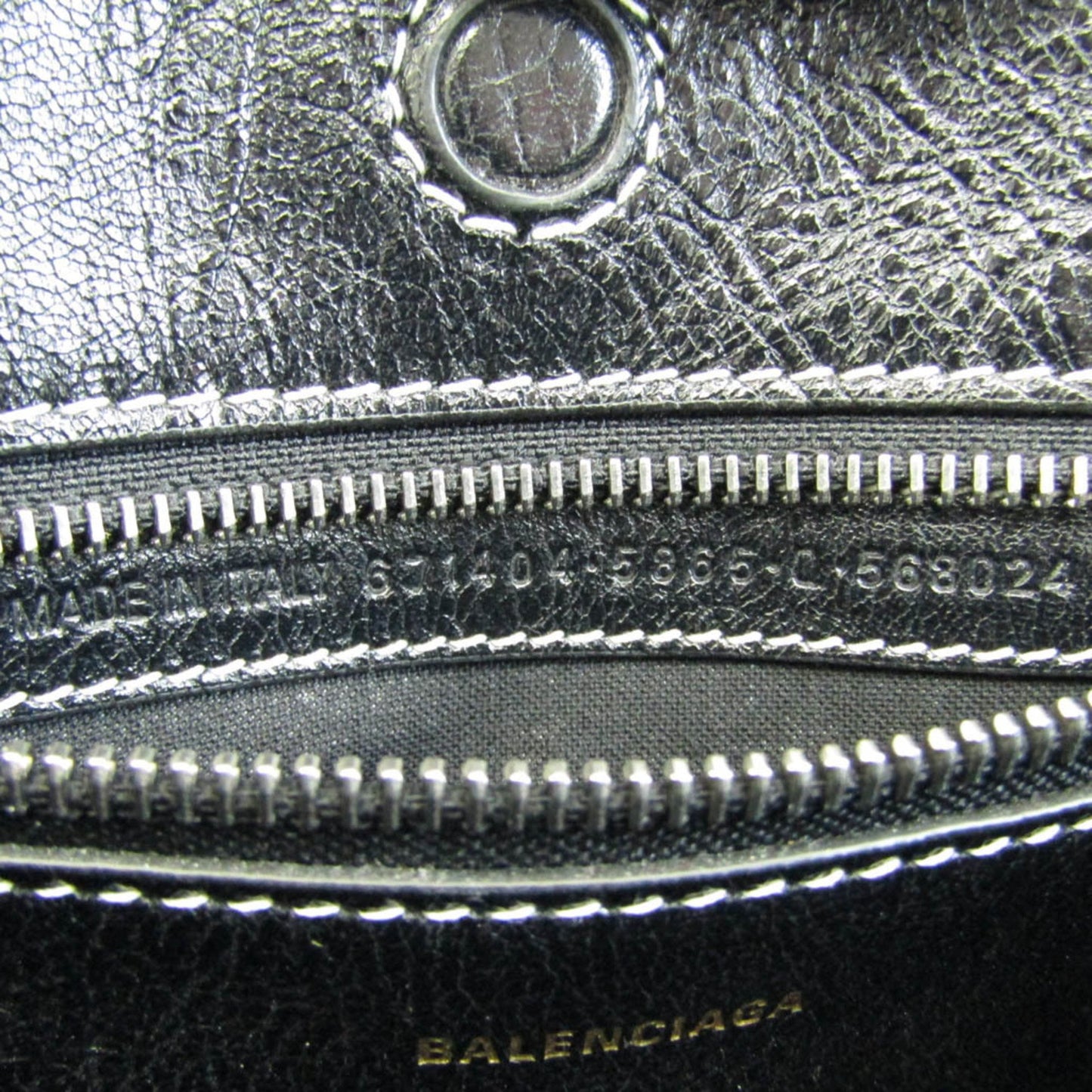 Balenciaga Others Black Handbags