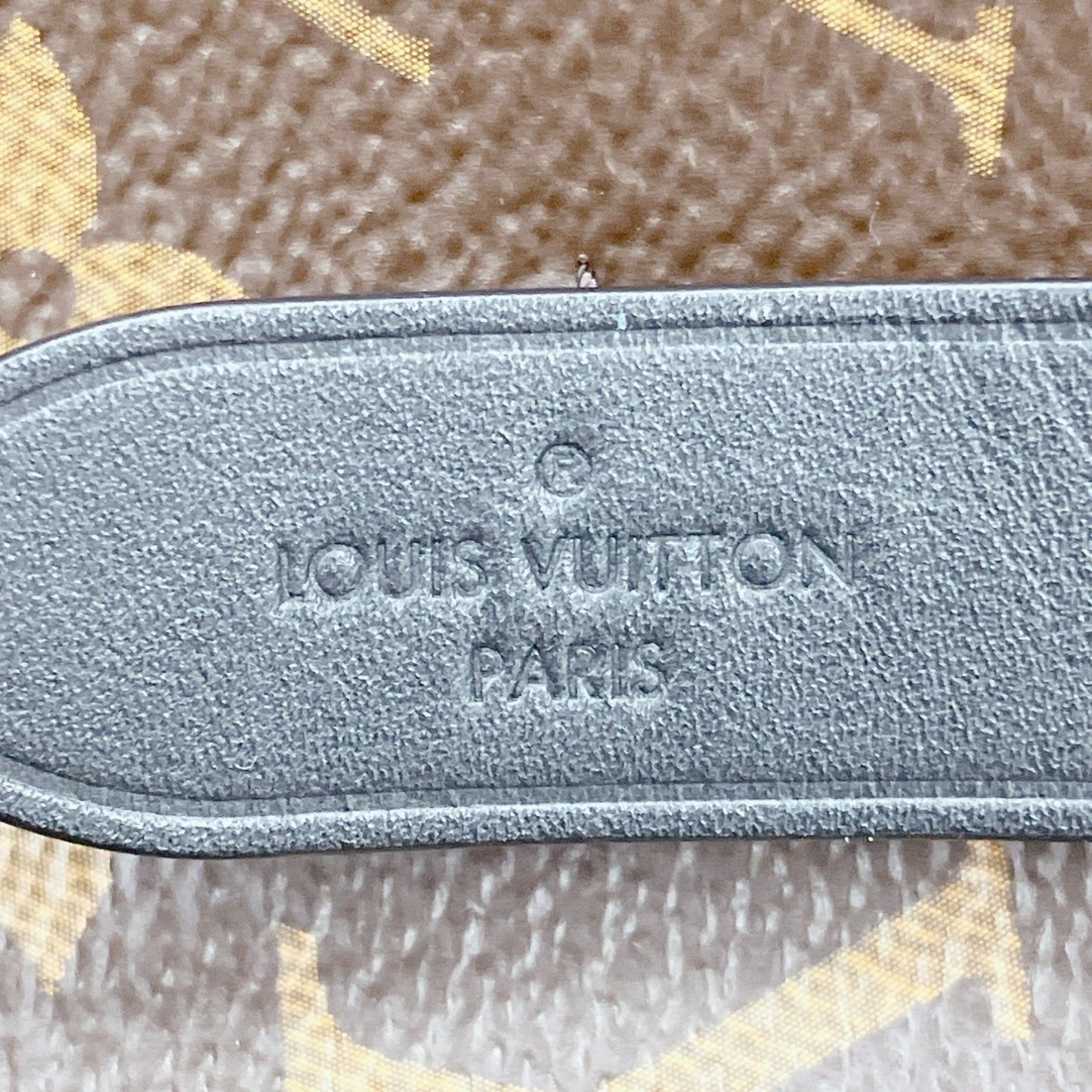 Louis Vuitton Monogram Canvas Brown Shoulder Bags