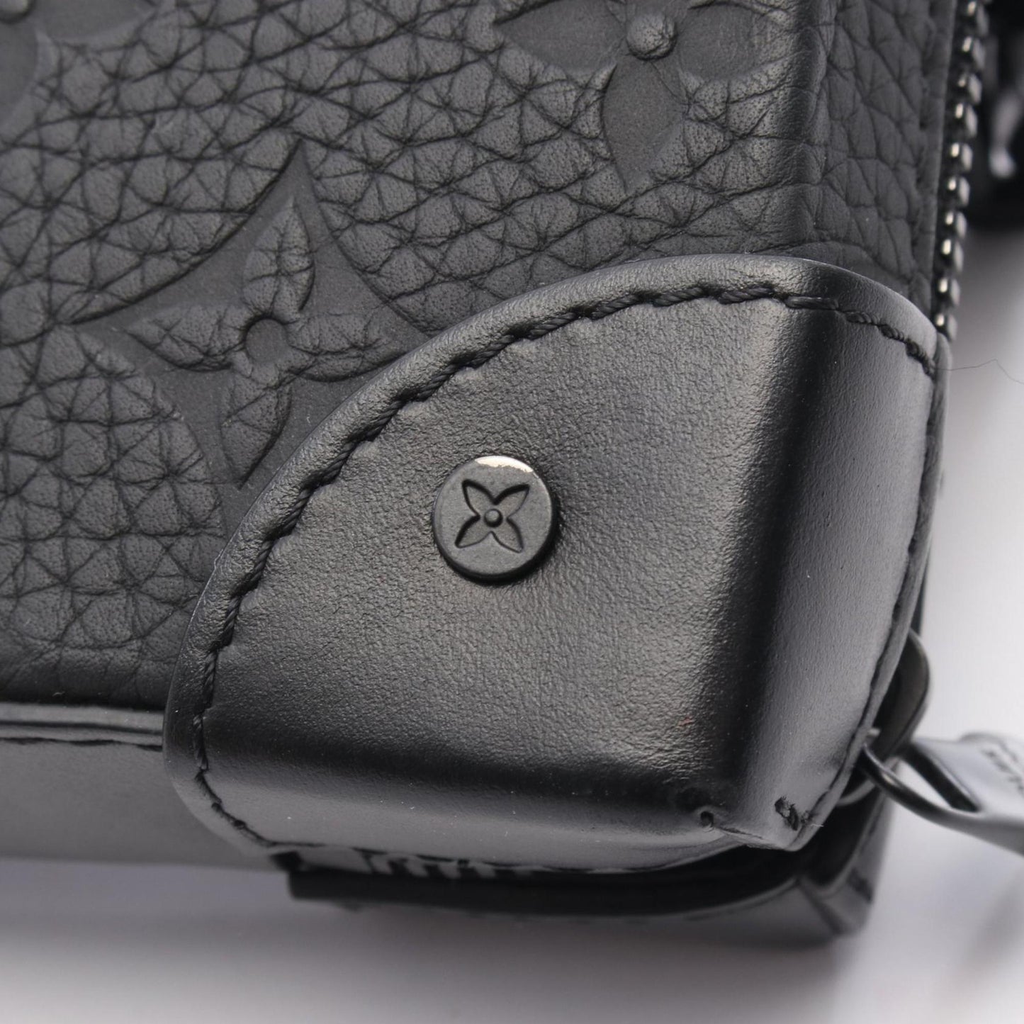 Louis Vuitton Others Black Shoulder Bags