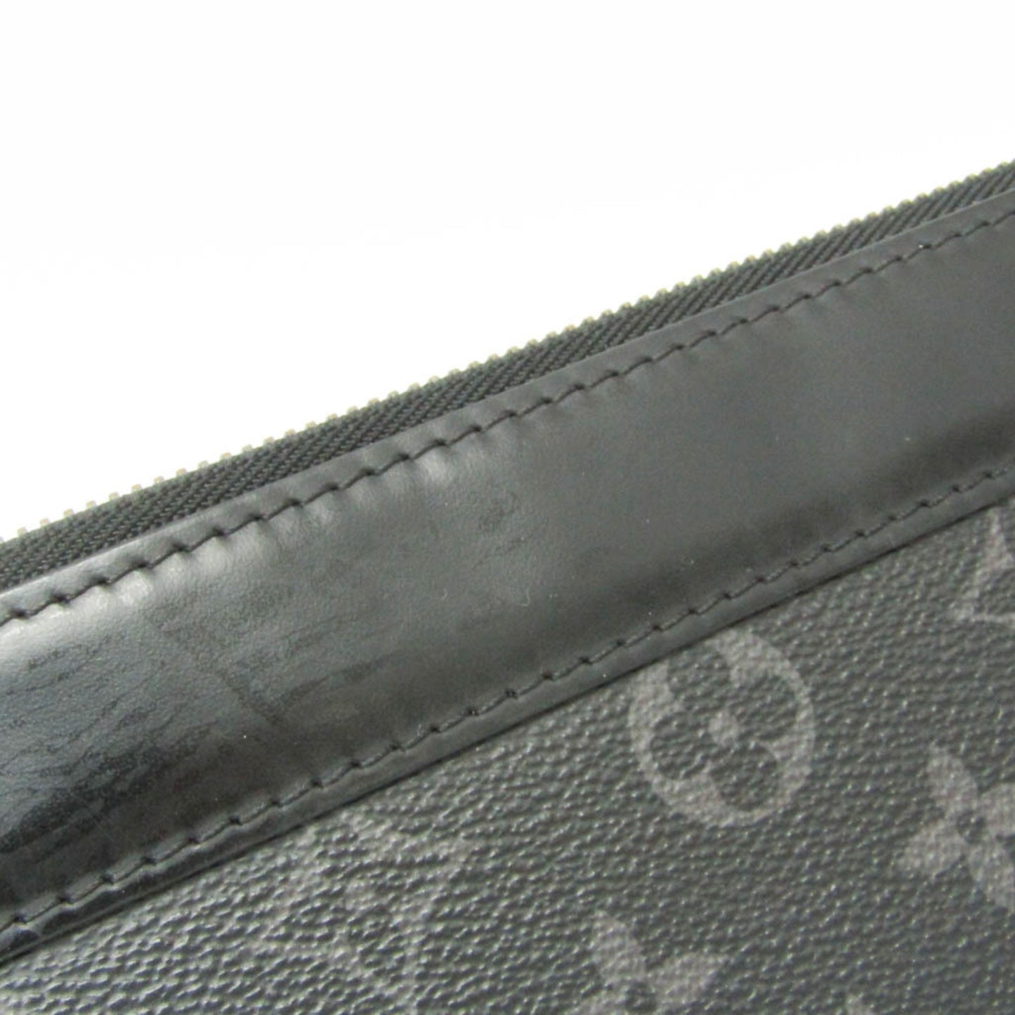 Louis Vuitton Monogram Canvas Black Clutch Bags