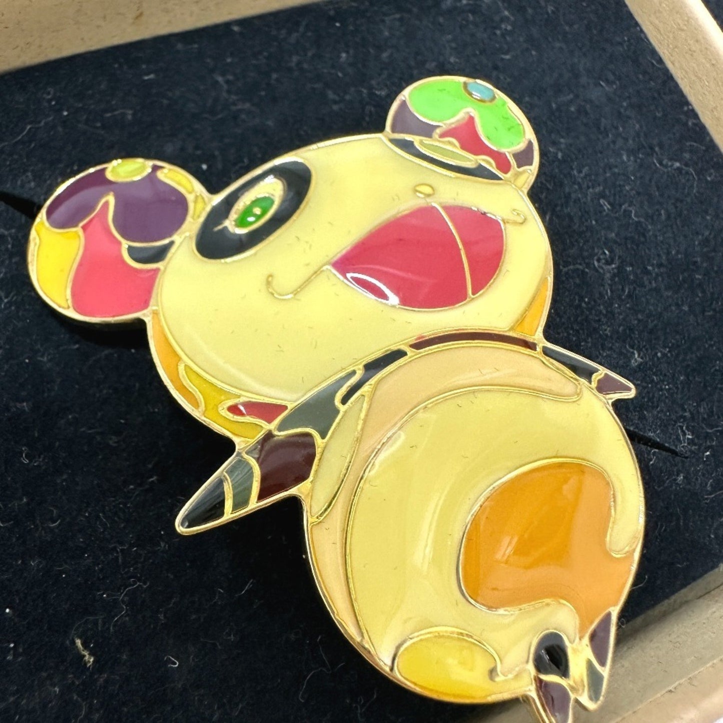 Louis Vuitton Other Metal Multi Brooches
