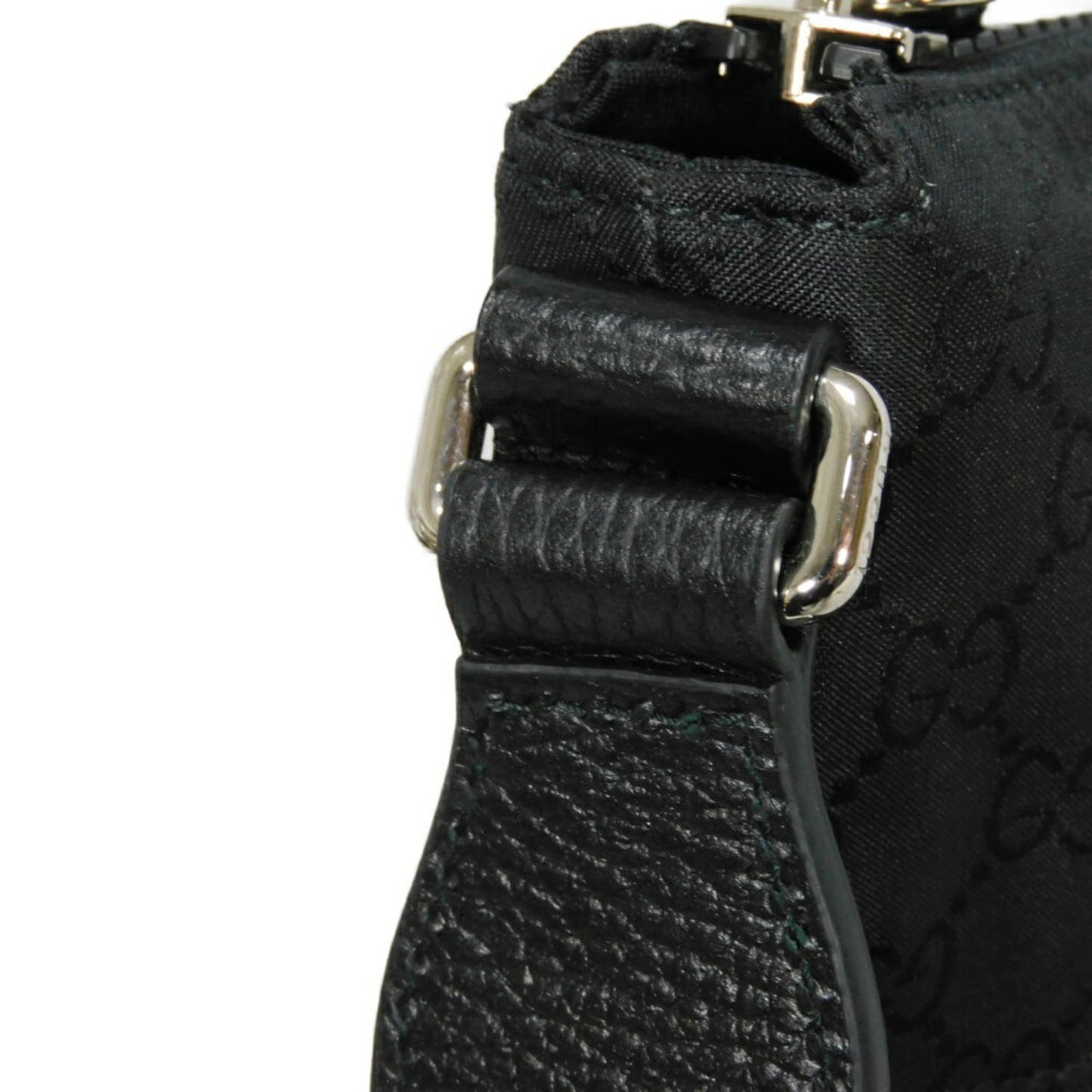Gucci Nylon Black Shoulder Bags