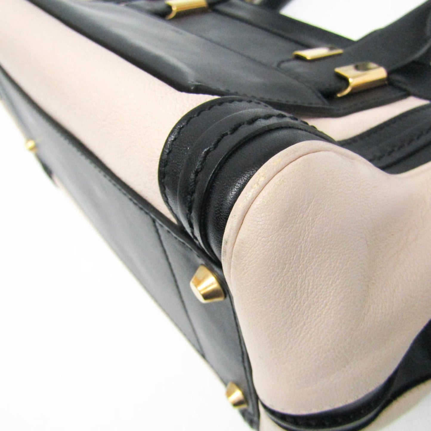 Chloé Others Black Handbags