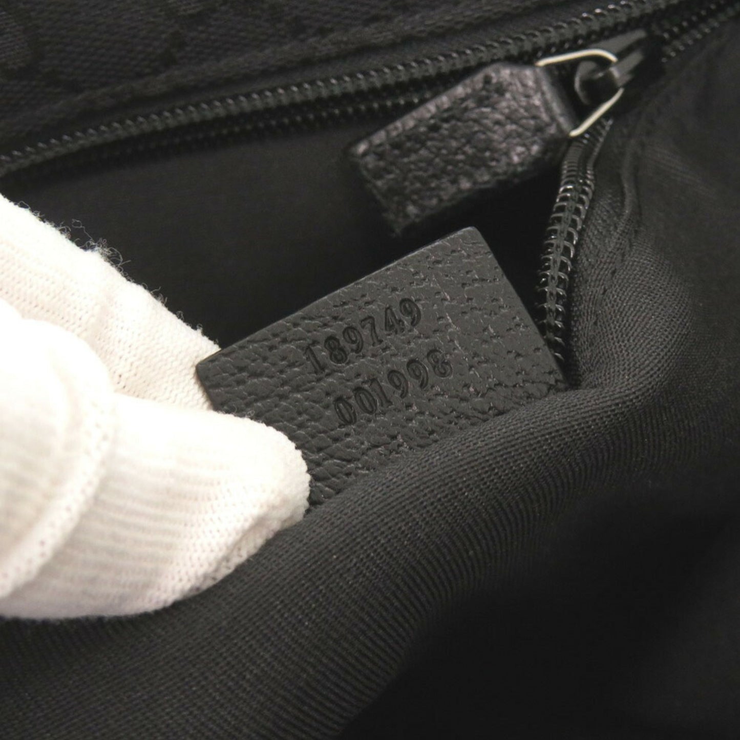 Gucci Canvas Black Shoulder Bags