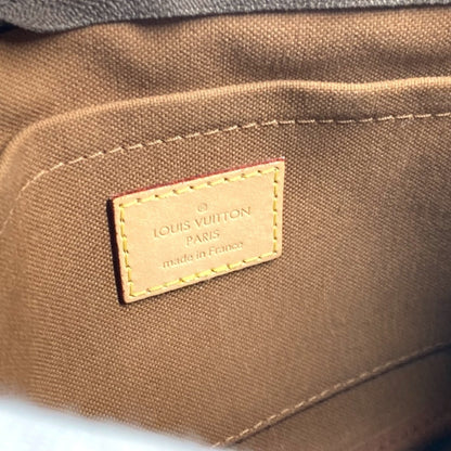 Louis Vuitton Monogram Canvas Brown Shoulder Bags