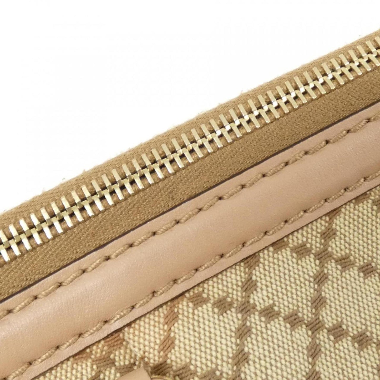 Gucci Canvas Pink Handbags