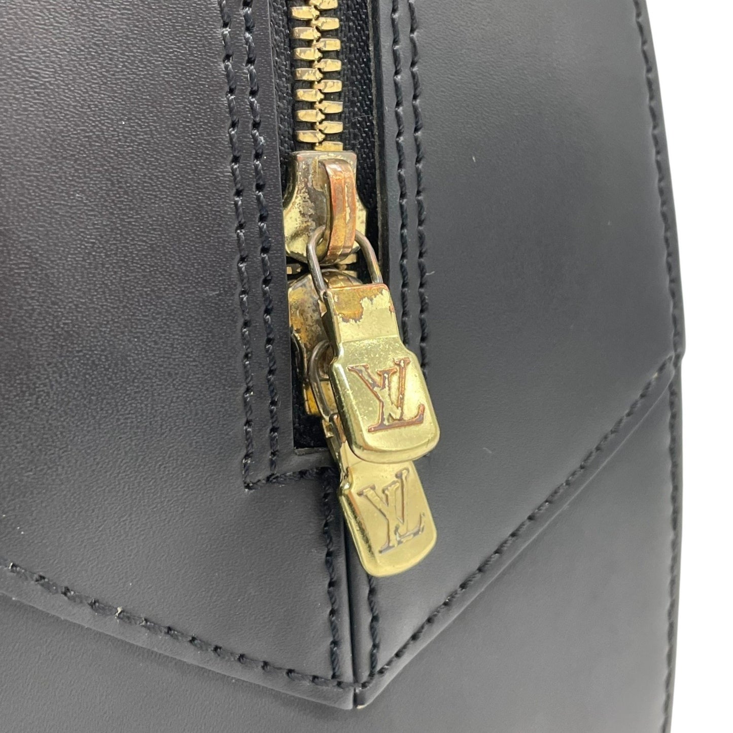 Louis Vuitton Epi Black Handbags
