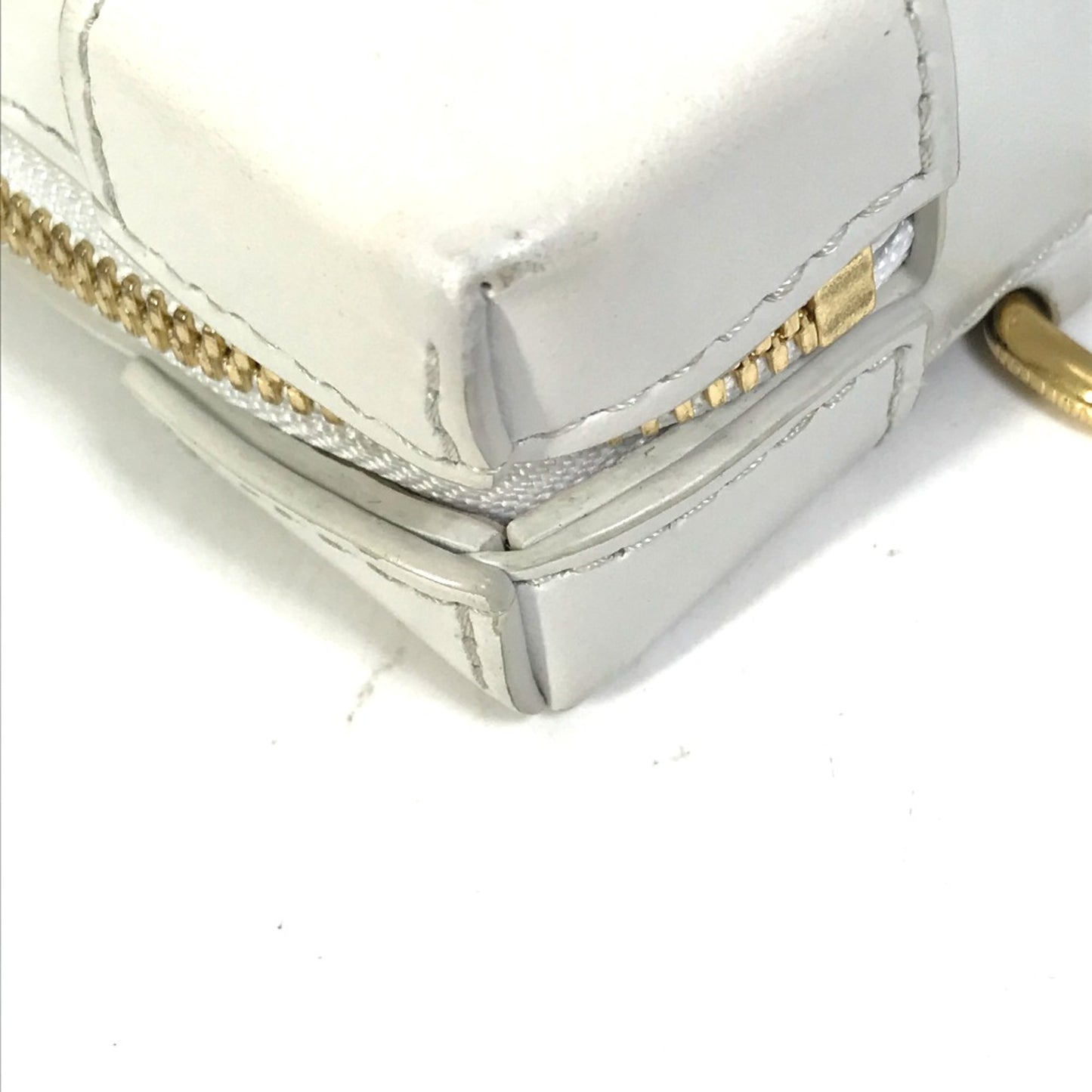 Louis Vuitton Others White Shoulder Bags