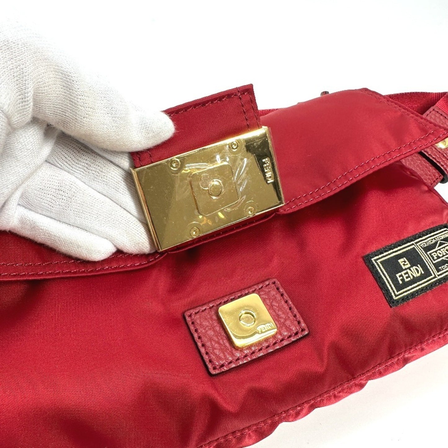 Fendi Nylon Red Shoulder Bags