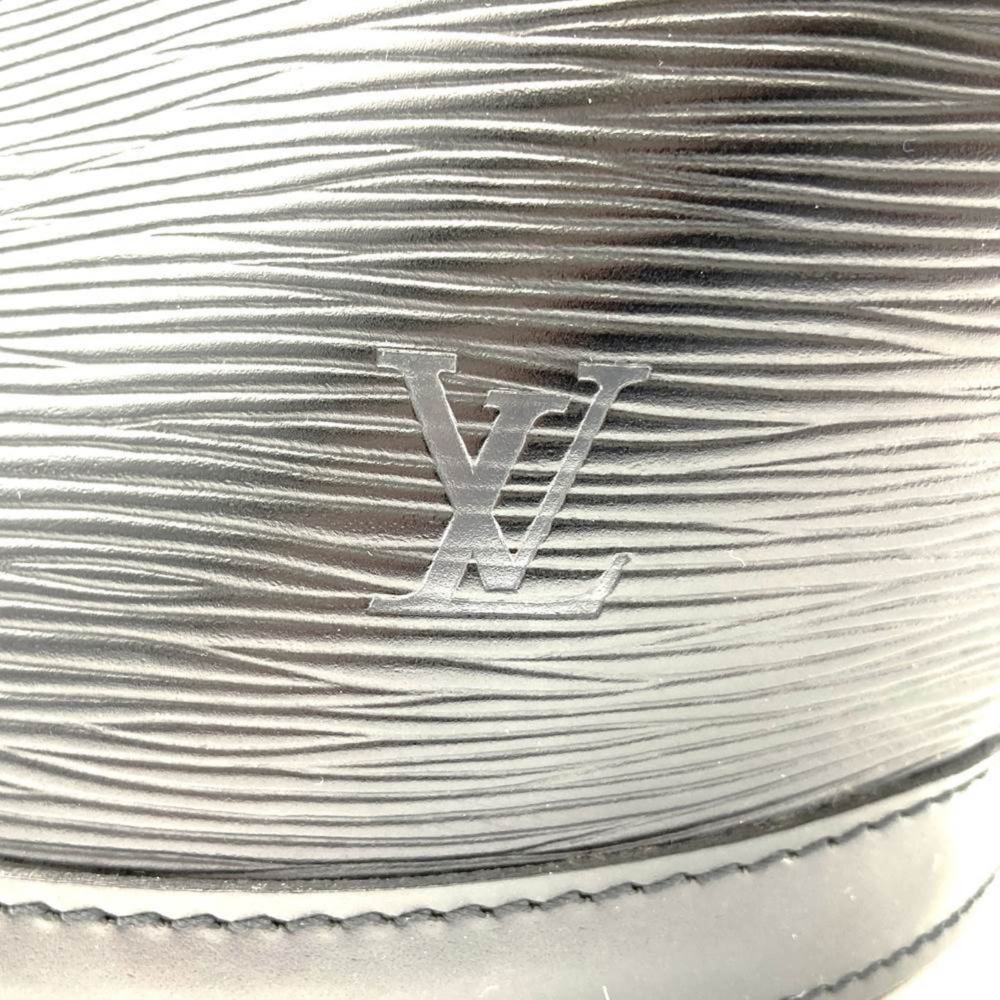 Louis Vuitton Epi Black Shoulder Bags