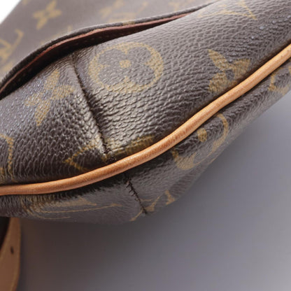 Louis Vuitton Coated Canvas Brown Shoulder Bags
