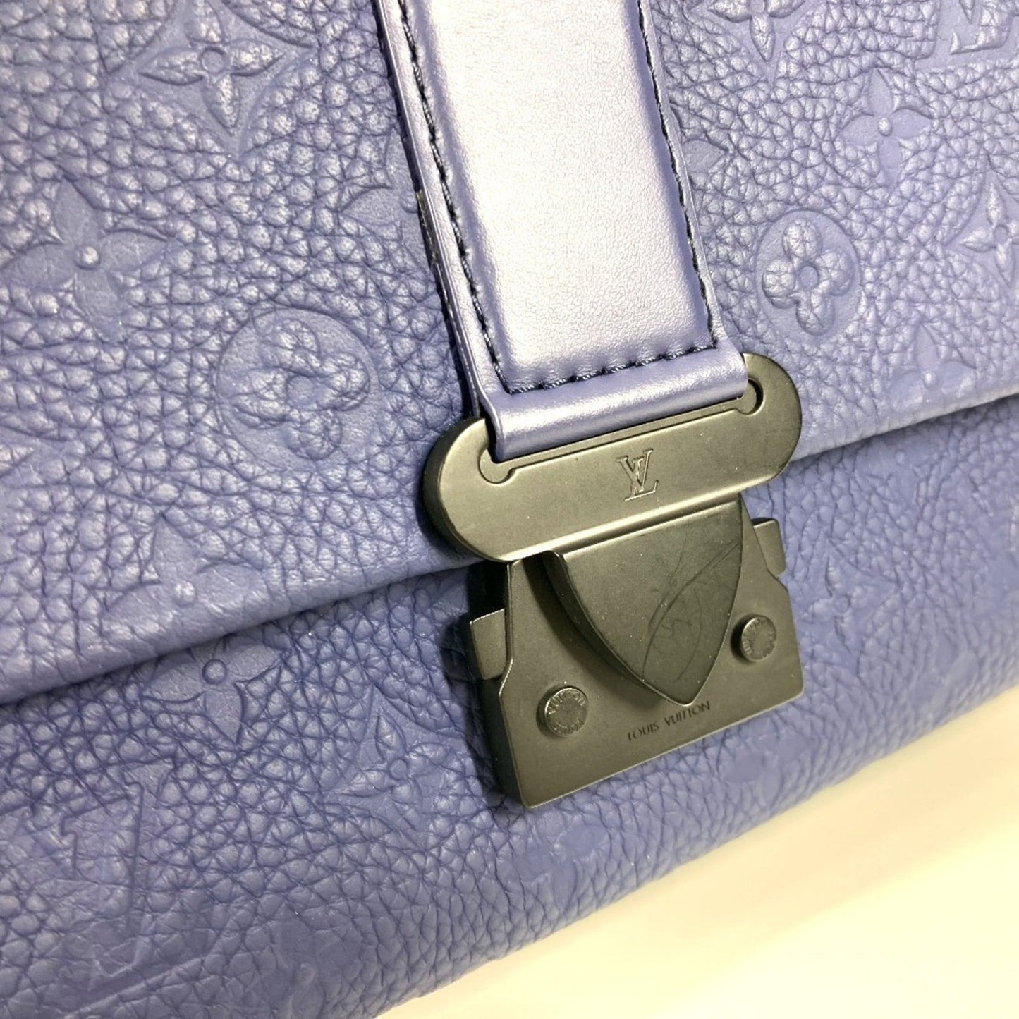 Louis Vuitton Others Blue Shoulder Bags