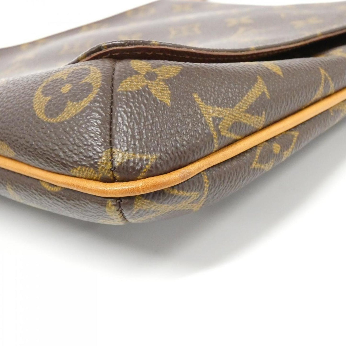 Louis Vuitton Coated Canvas Brown Shoulder Bags
