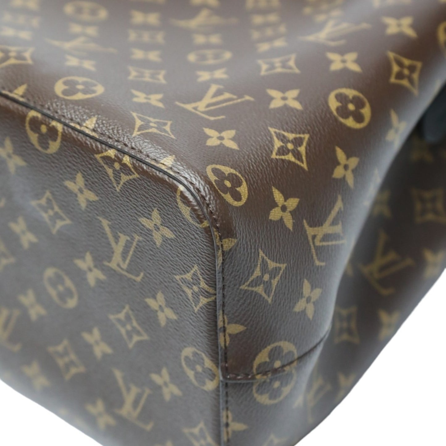 Louis Vuitton Monogram Canvas Brown Shoulder Bags