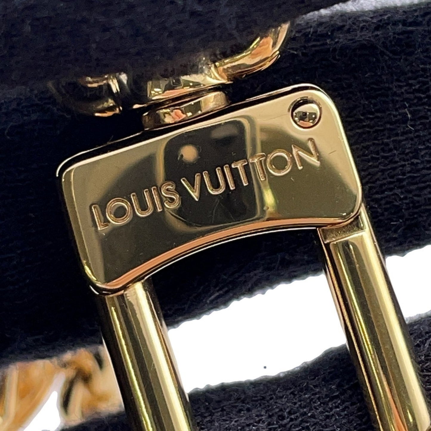 Louis Vuitton Other Metal Gold Key Rings