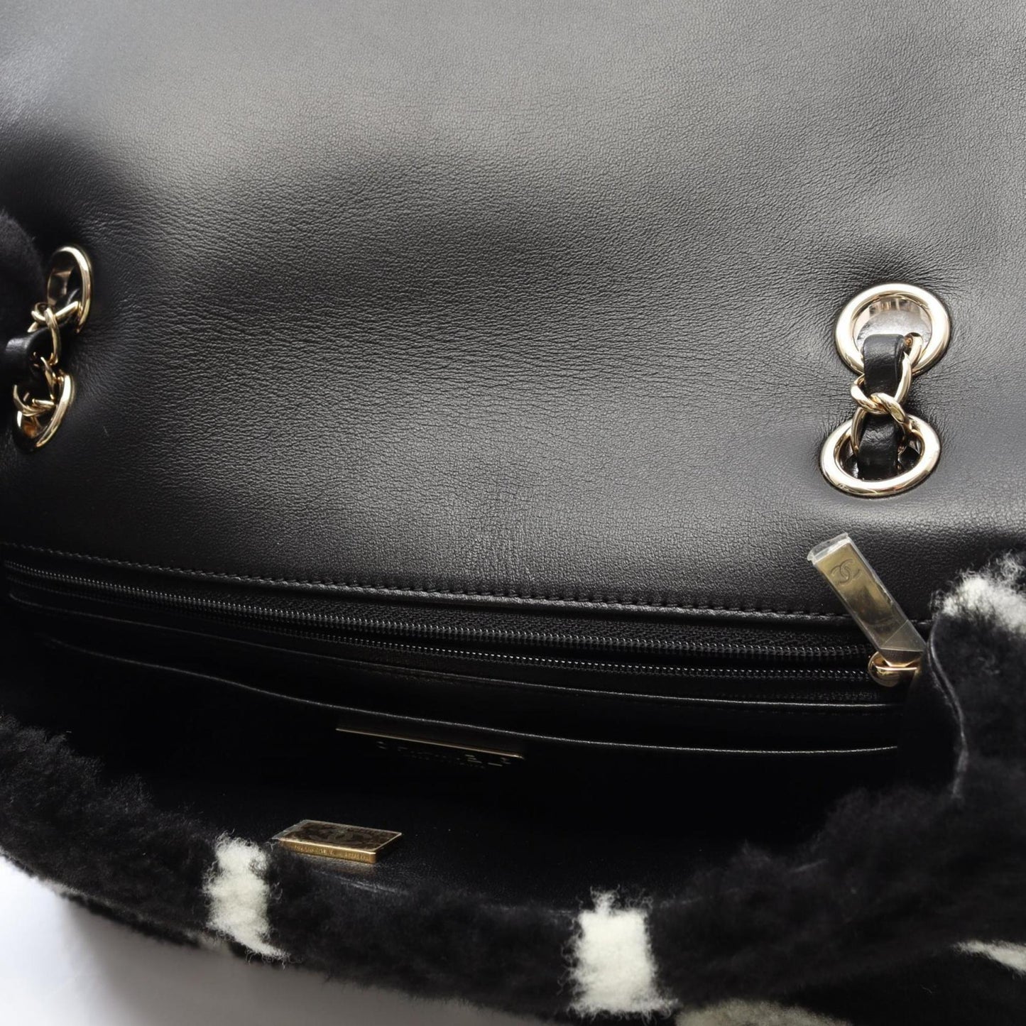 Chanel Others Black Shoulder Bags