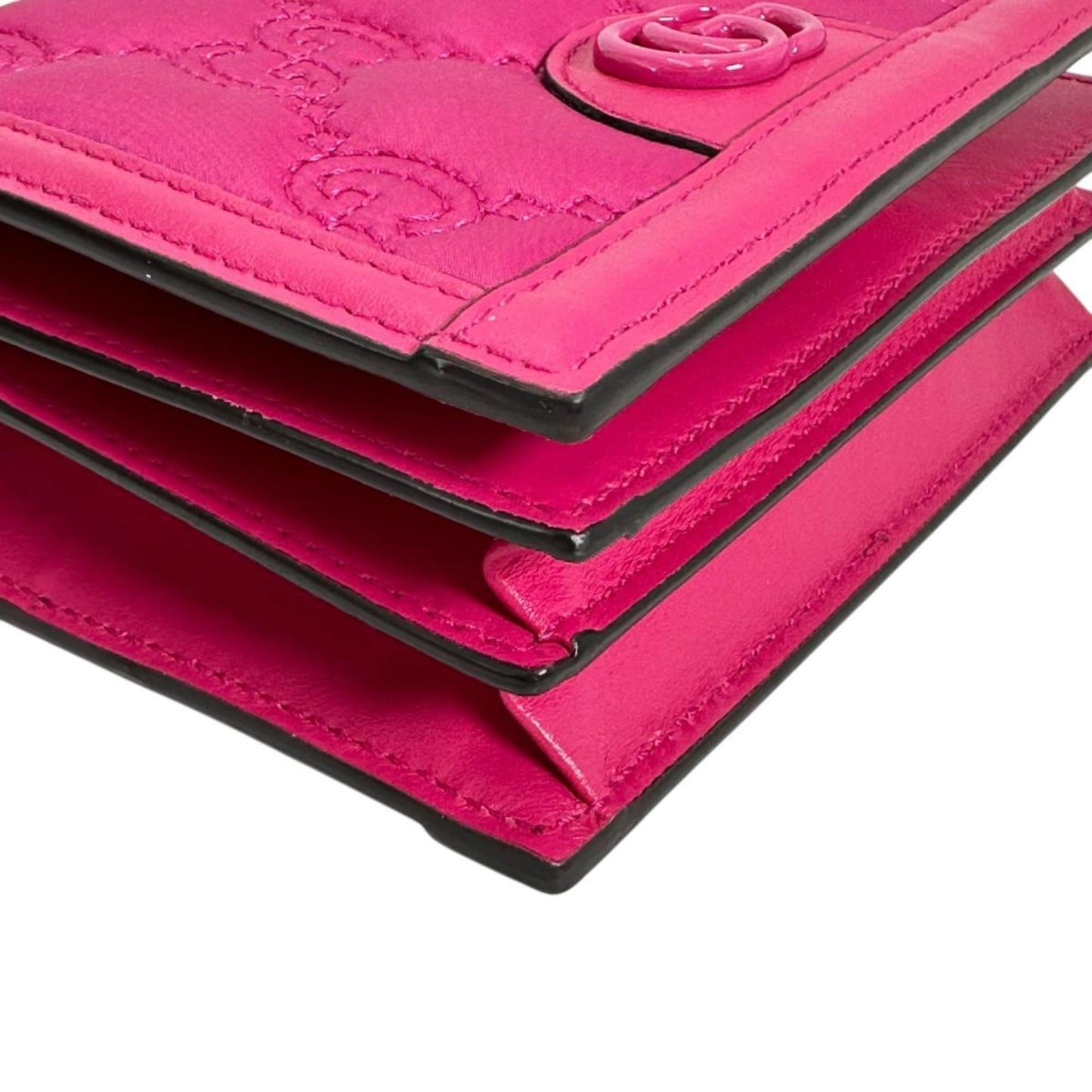 Gucci Nylon Pink Handbags