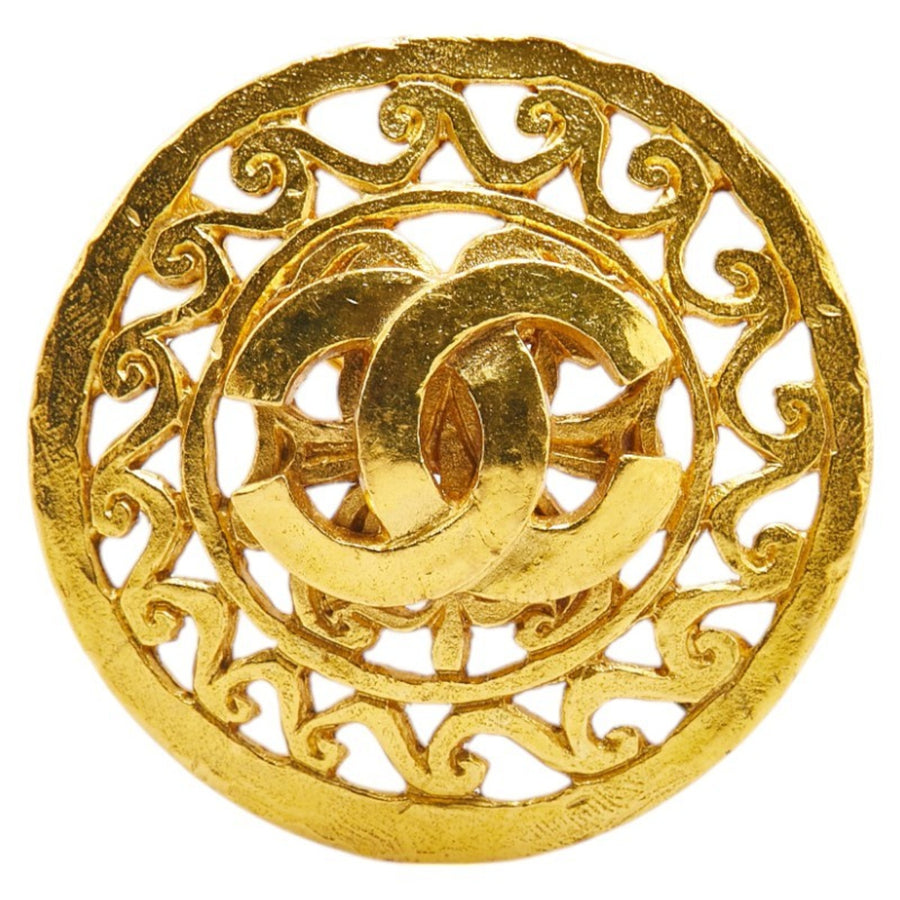 Chanel Chanel Filigree Button