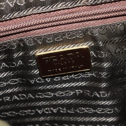 203766945.jpg