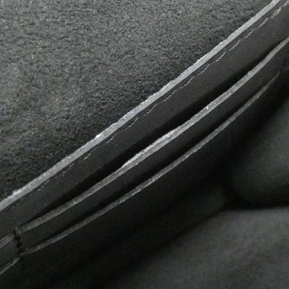 205647944.jpg