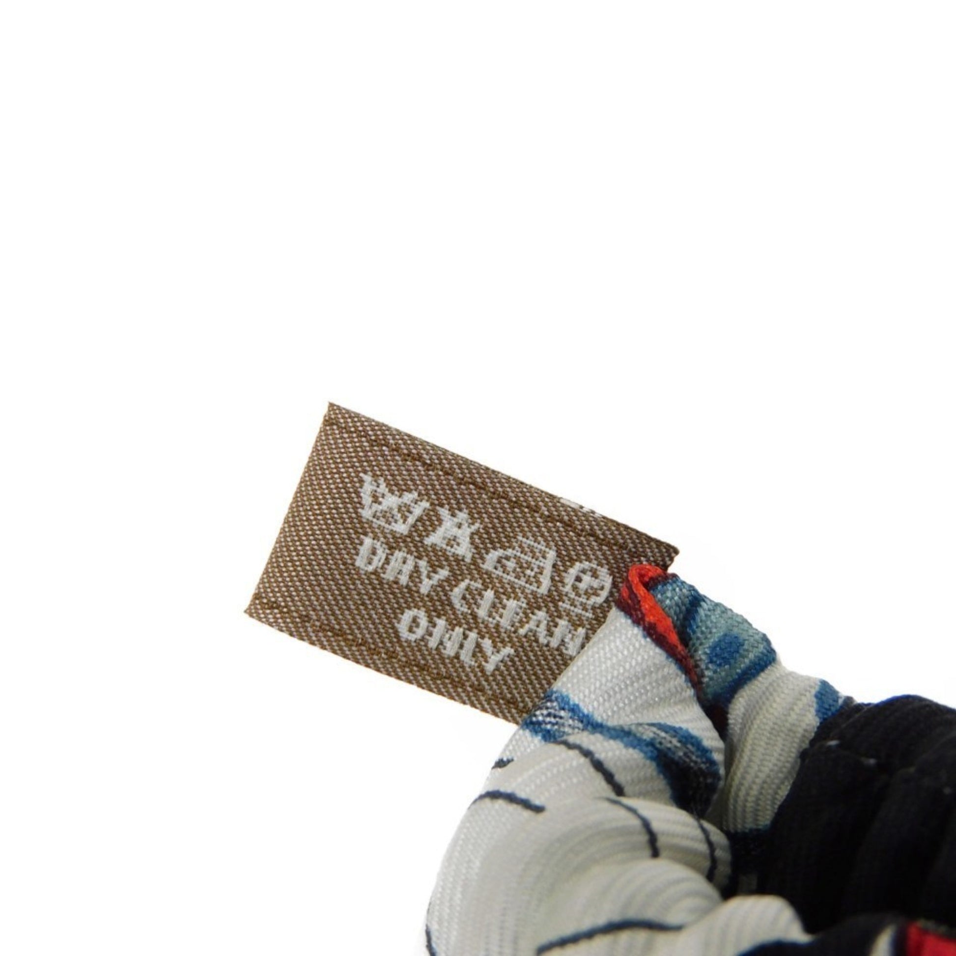 206918518.jpg