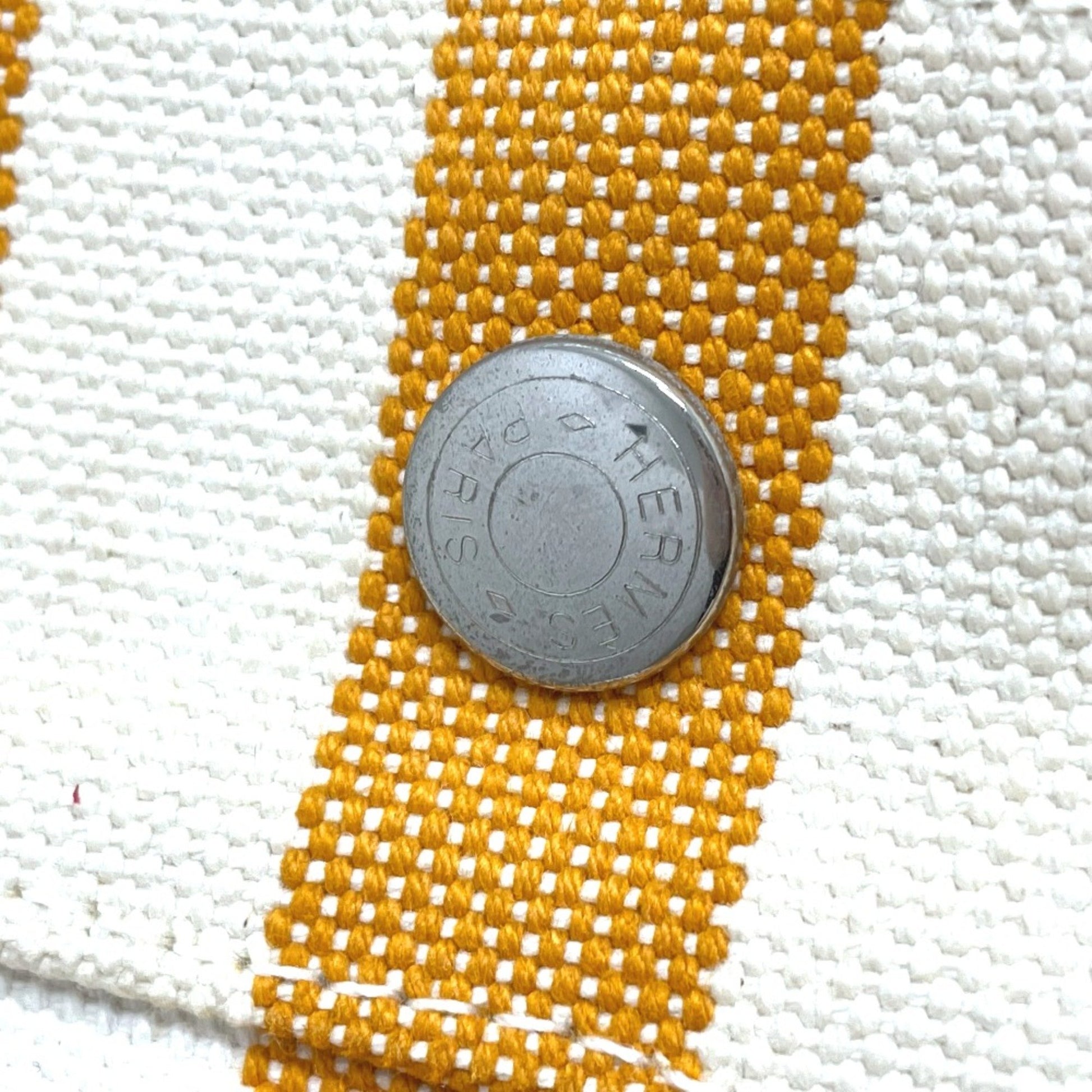 206928125.jpg