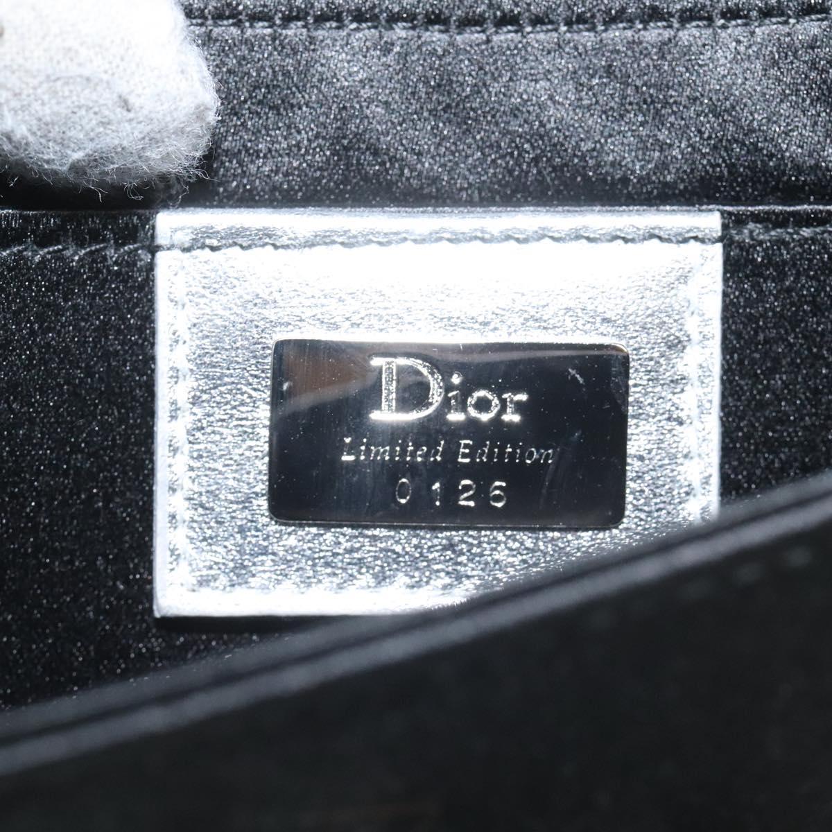 208278609.jpg