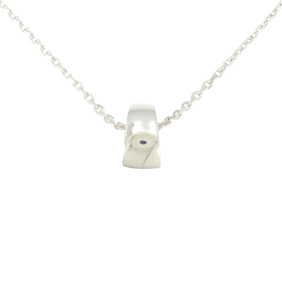 Hermes Silver Pendant Necklace with Polished Finish