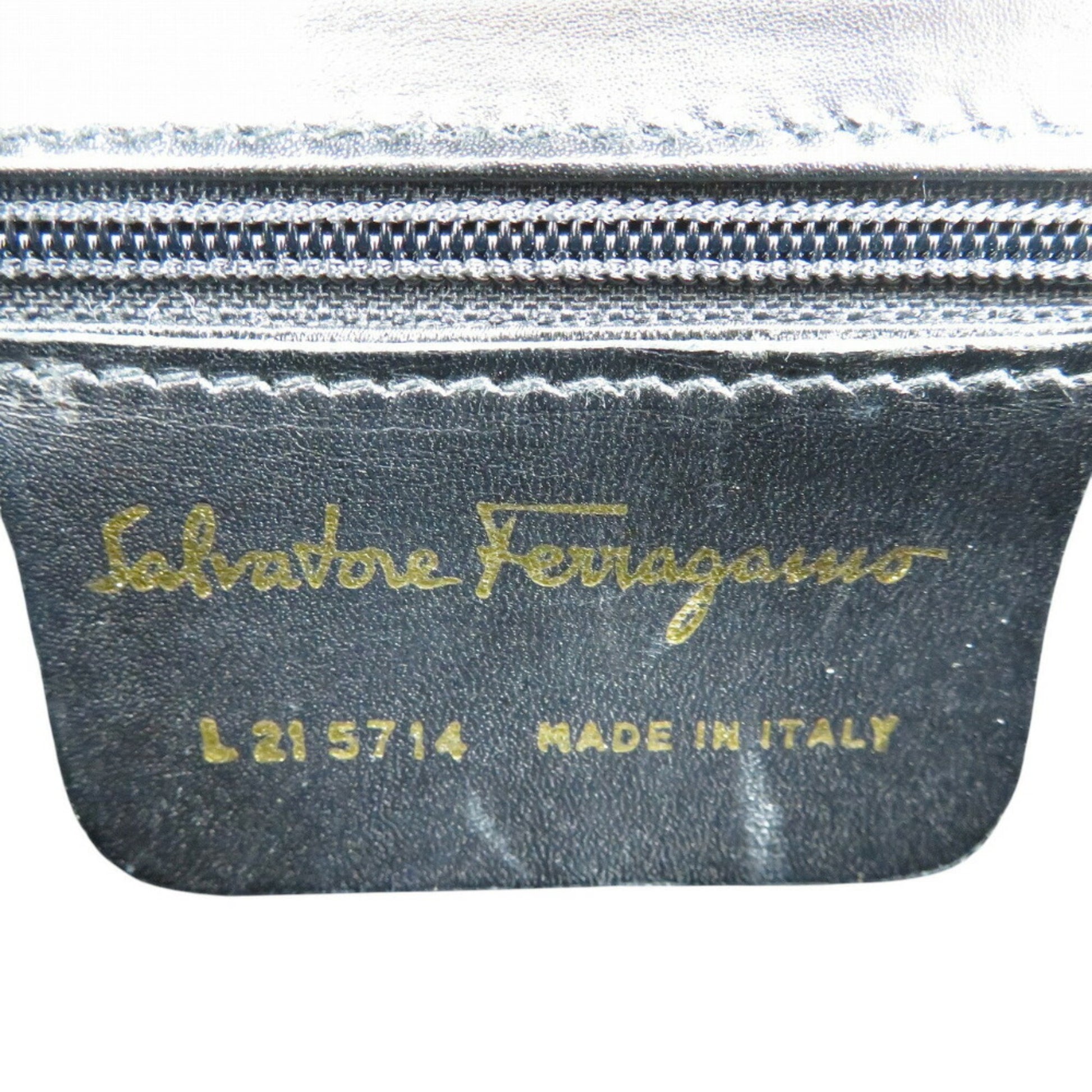 210287936.jpg