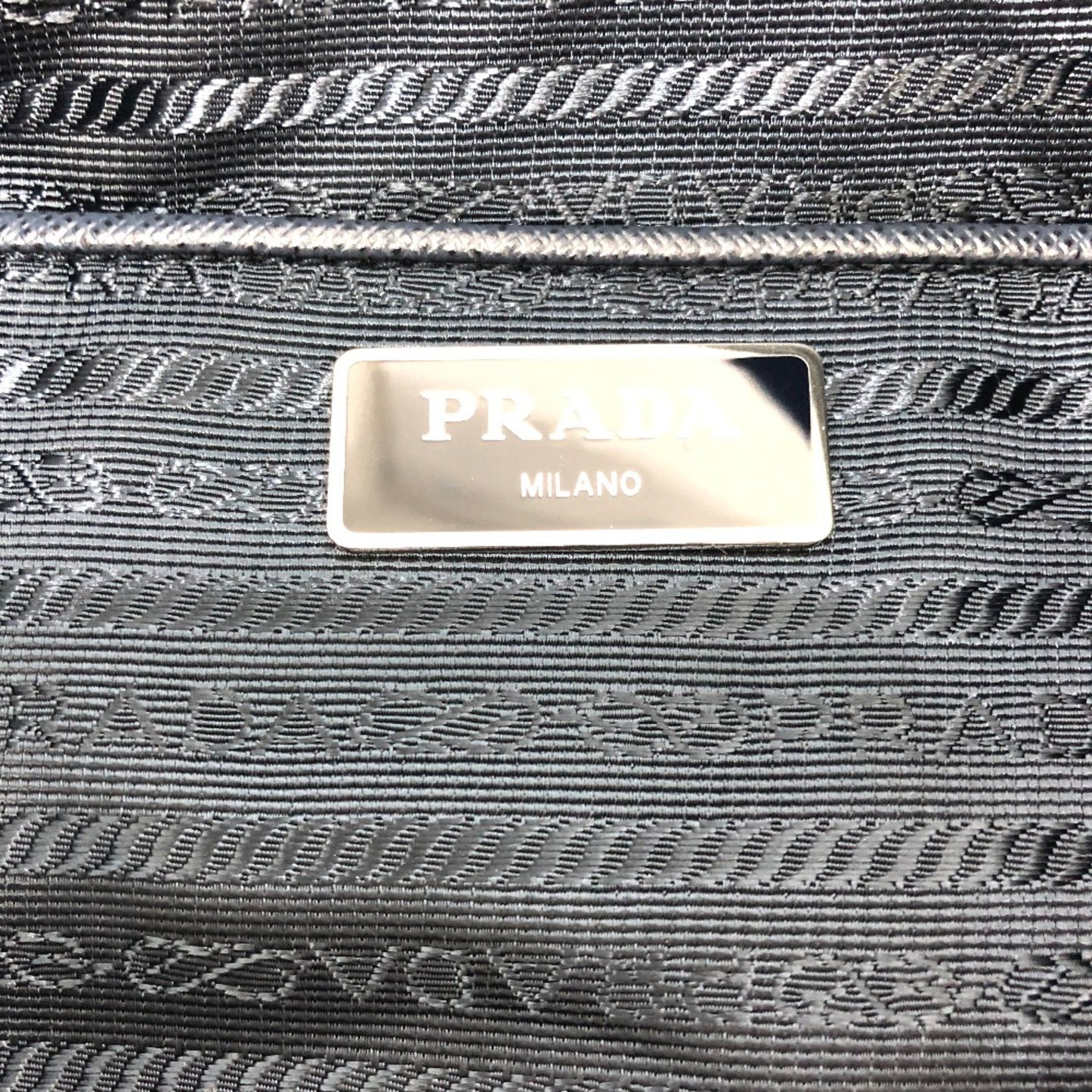 210546245.jpg