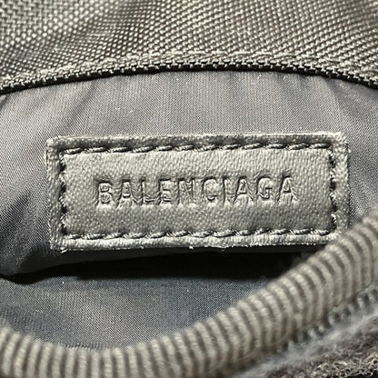 210546383.jpg