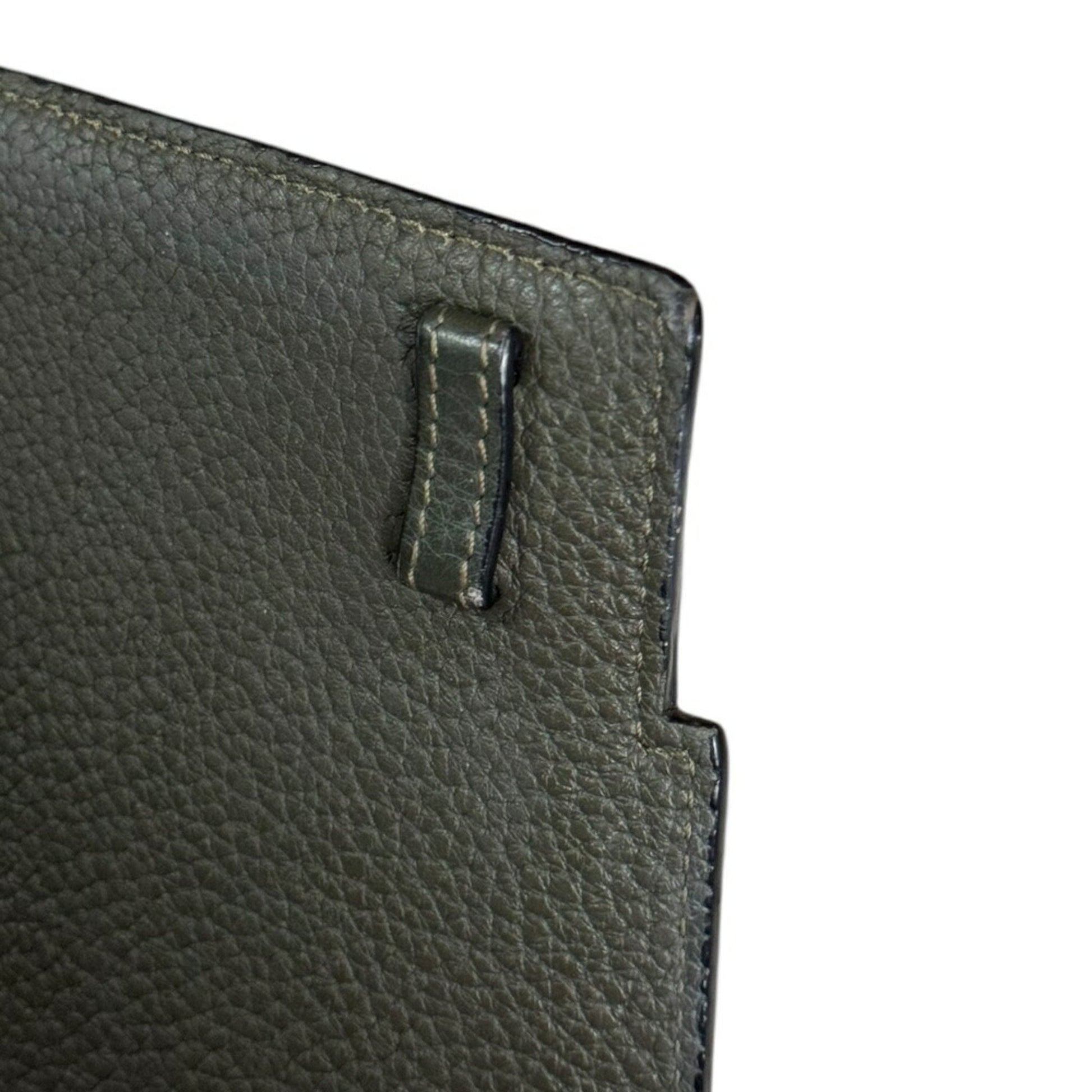 210552477.jpg