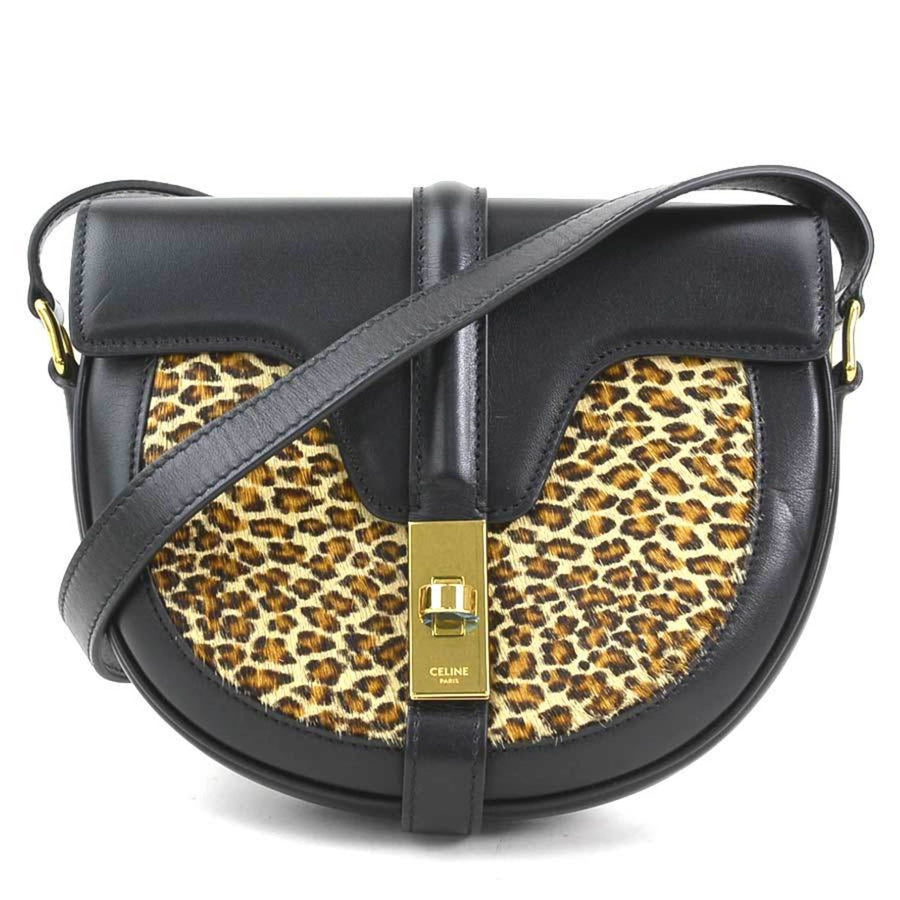 Celine Leather Besace Handbag in Good Condition