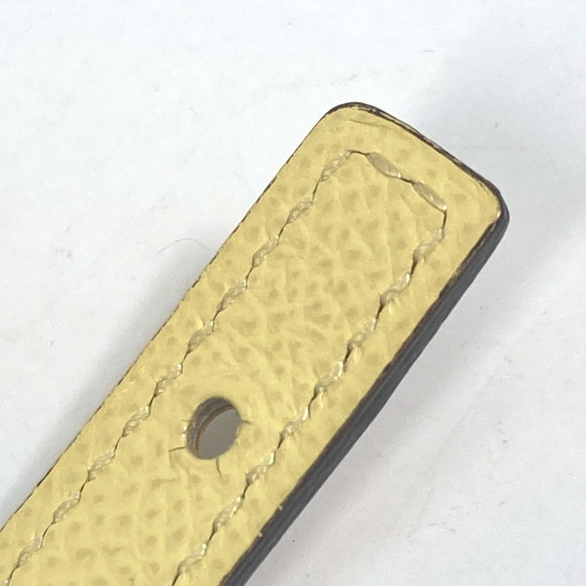 212852456.jpg