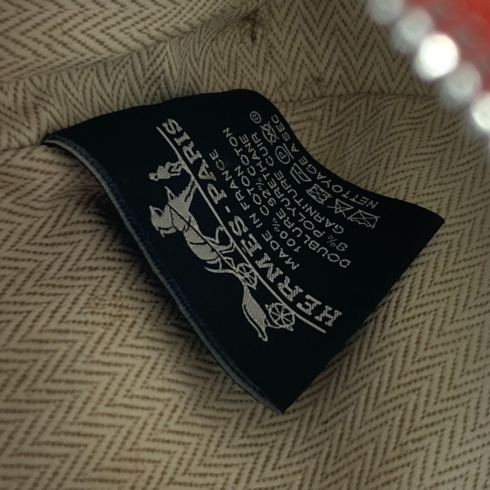 212858105.jpg
