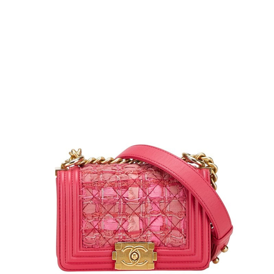 Chanel Tweed Boy Bag with Scratch-Resistant Metal Fittings