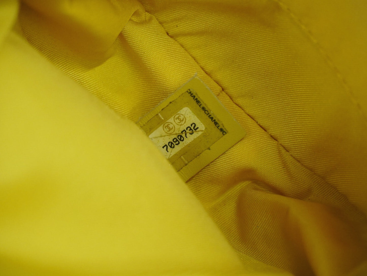 216428795.jpg
