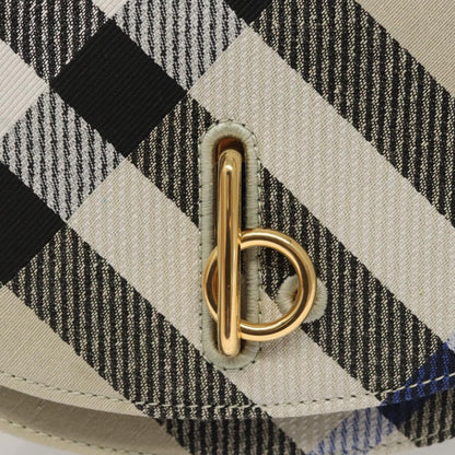 221588310.jpg