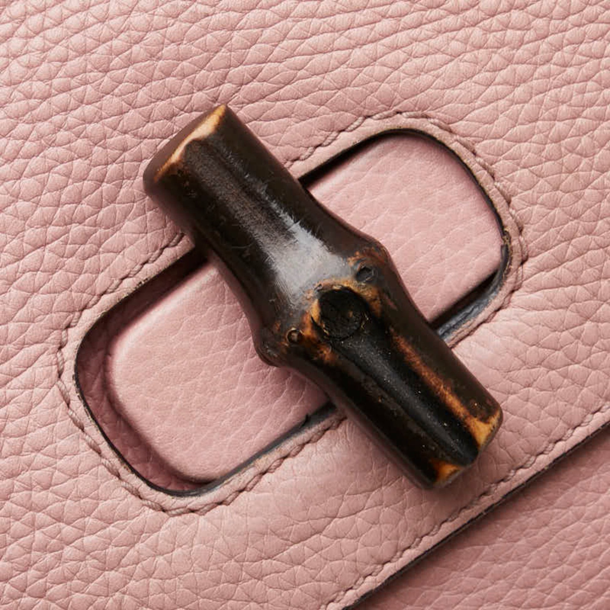 221590641.jpg