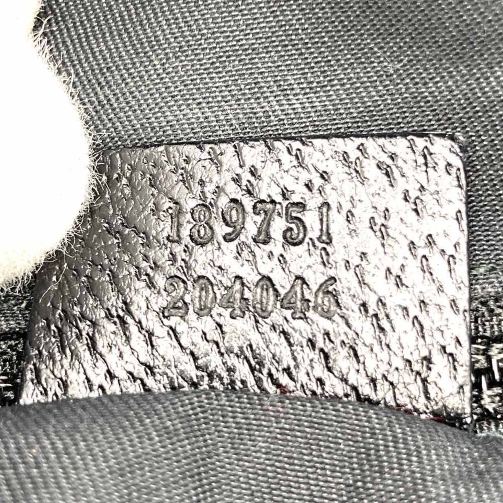 221593091.jpg