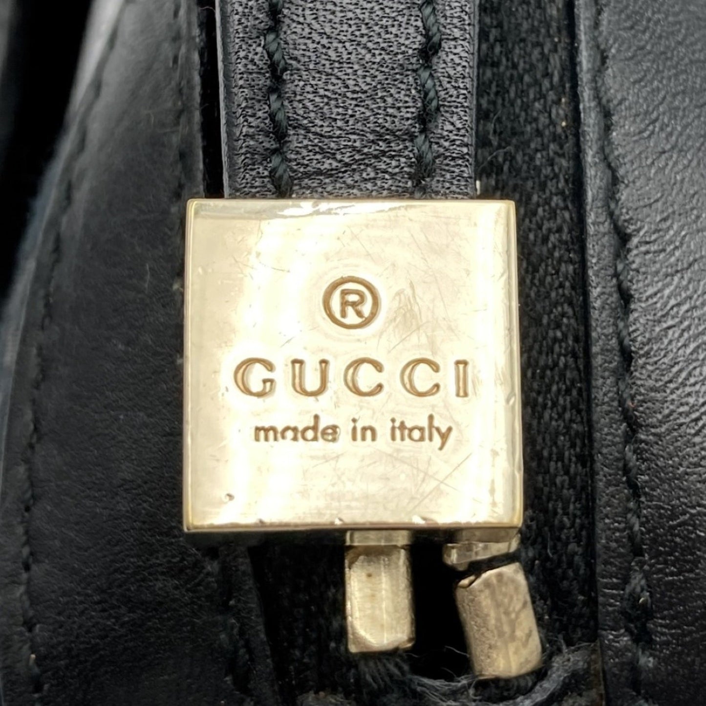 221593790.jpg