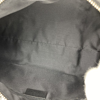 221593798.jpg