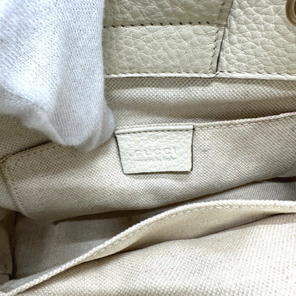221866509.jpg